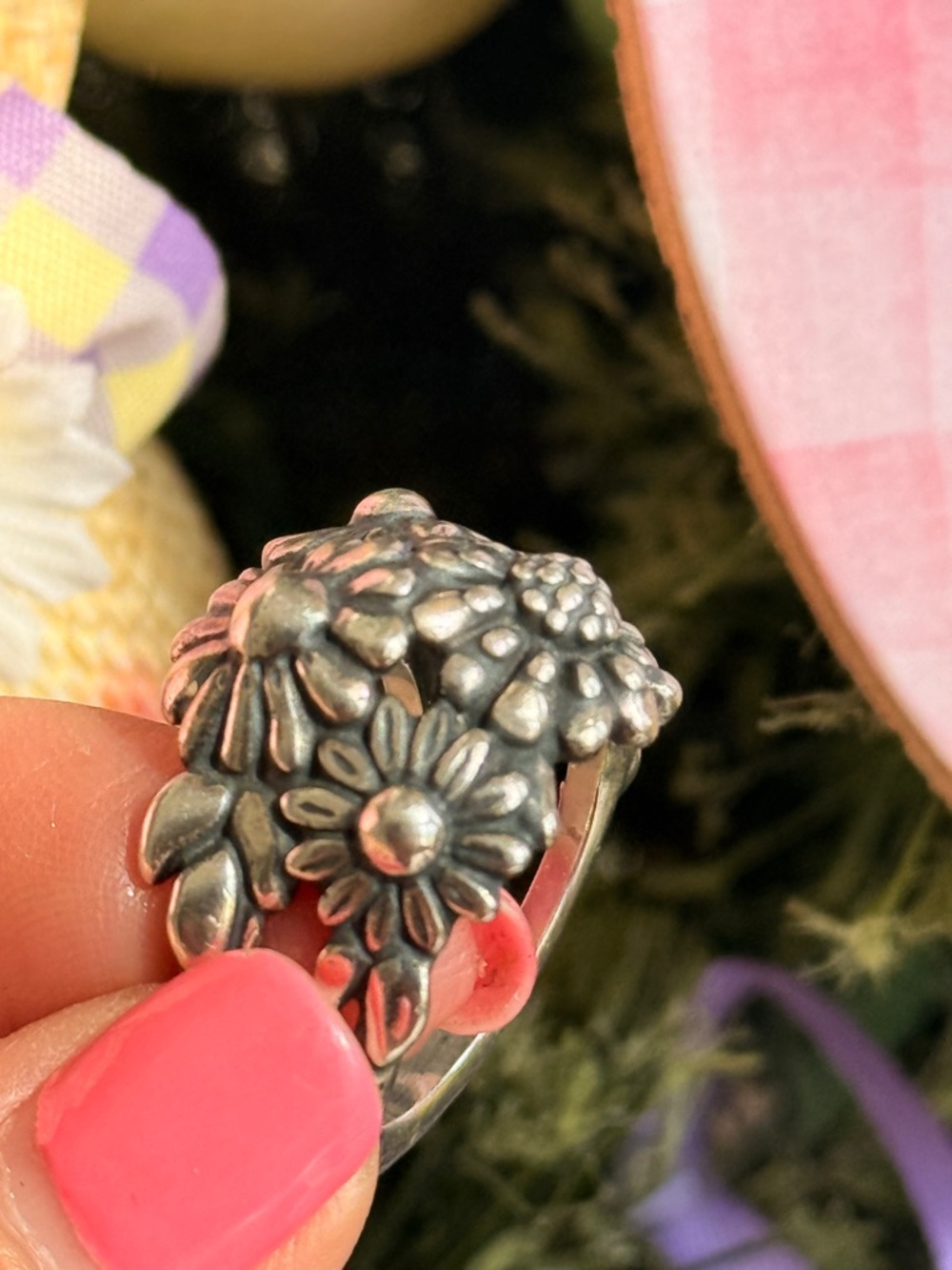 Retired James Avery flower cluster ring - Picture 4 of 6